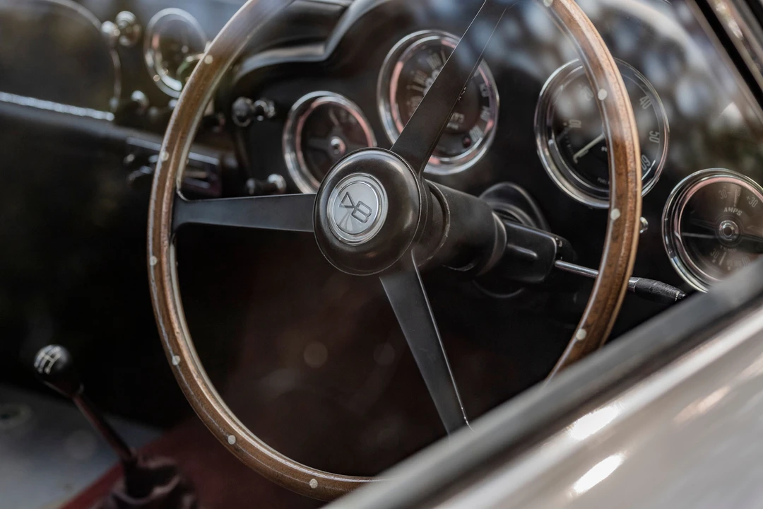 Aston Martin DB4 - Image 24 of 31