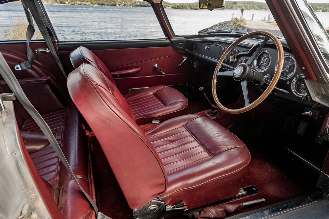 Aston Martin DB4 - Image 31 of 31