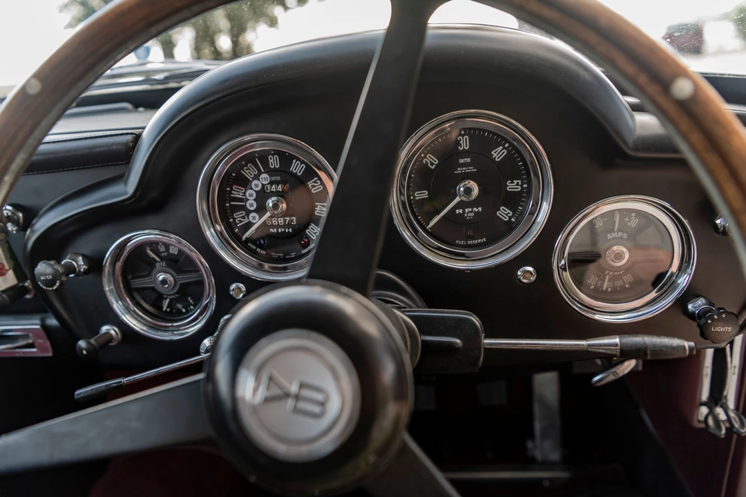 Aston Martin DB4 - Image 28 of 31