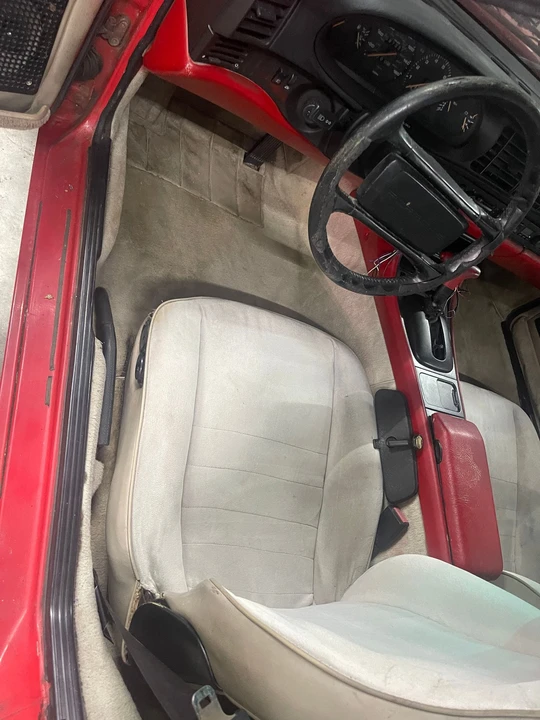 1987 Porsche 944 - Image 4 of 5