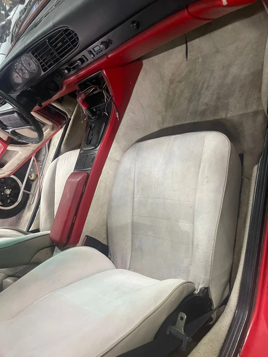 1987 Porsche 944 - Image 2 of 5