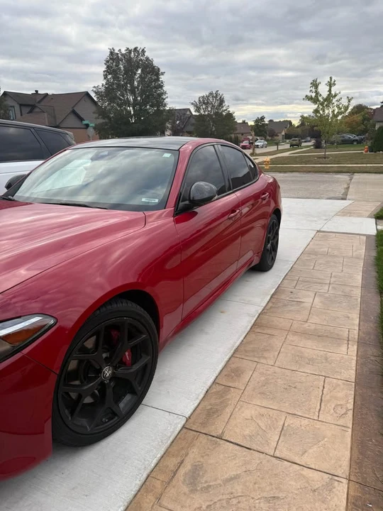 2020 Alfa Romeo Giulia - Image 8 of 10