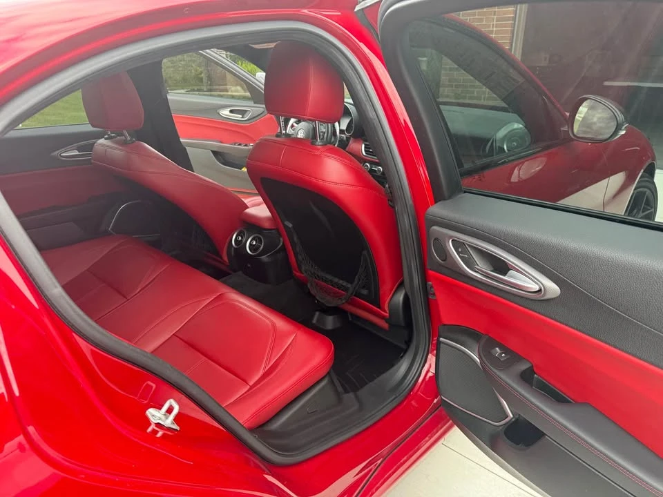 2020 Alfa Romeo Giulia - Image 4 of 10