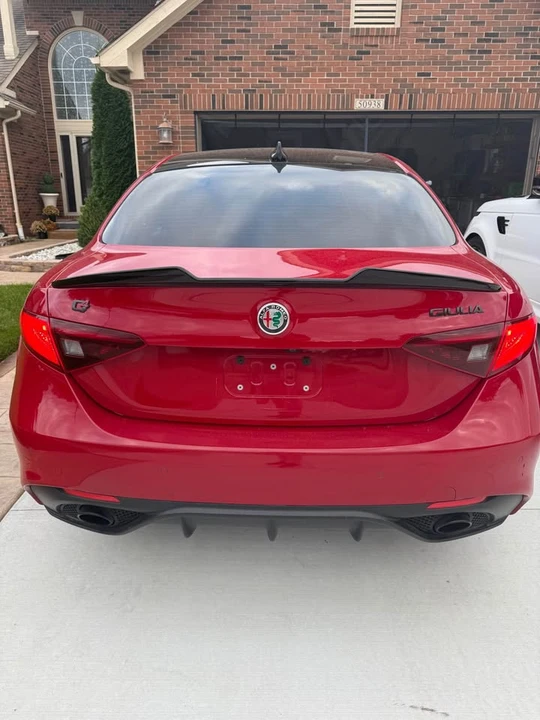 2020 Alfa Romeo Giulia - Image 7 of 10