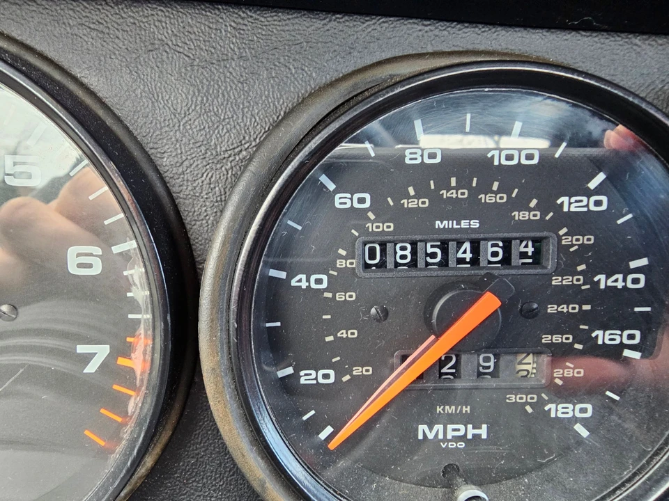 1989 Porsche 964 Carrera 4 - Image 16 of 29