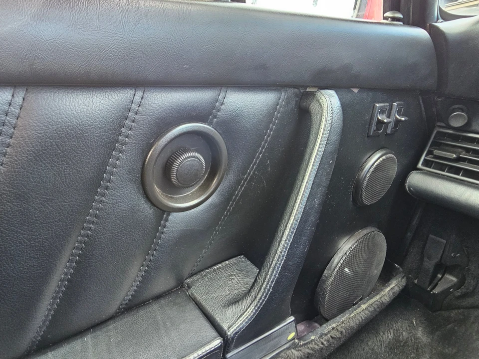 1989 Porsche 964 Carrera 4 - Image 15 of 29
