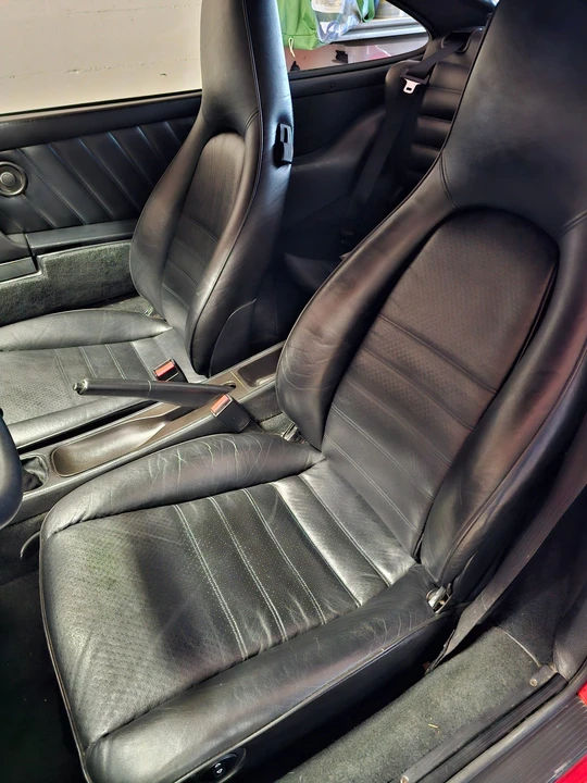 1989 Porsche 964 Carrera 4 - Image 24 of 29