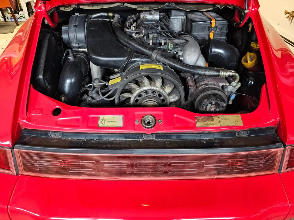 1989 Porsche 964 Carrera 4 - Image 25 of 29