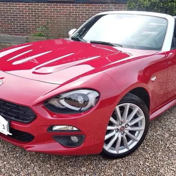 Fiat 124 Spider Convertible