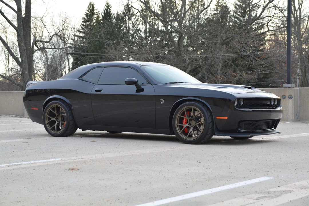 2015 Dodge Challenger SRT Hellcat 3rd Gen - Image 29 of 31