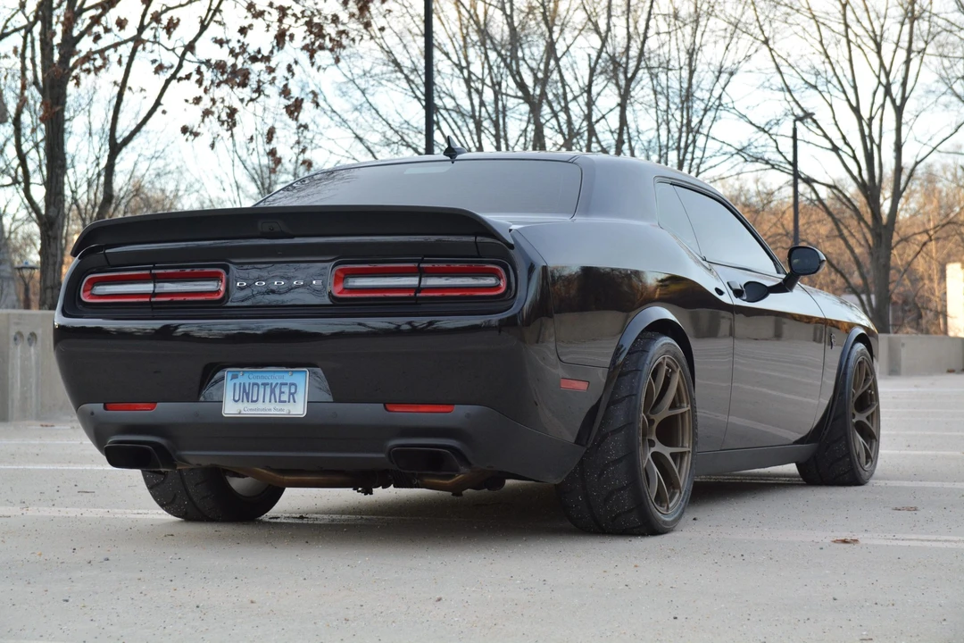 2015 Dodge Challenger SRT Hellcat 3rd Gen - Image 23 of 31