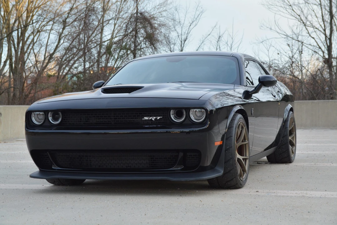 2015 Dodge Challenger SRT Hellcat 3rd Gen - Image 4 of 31