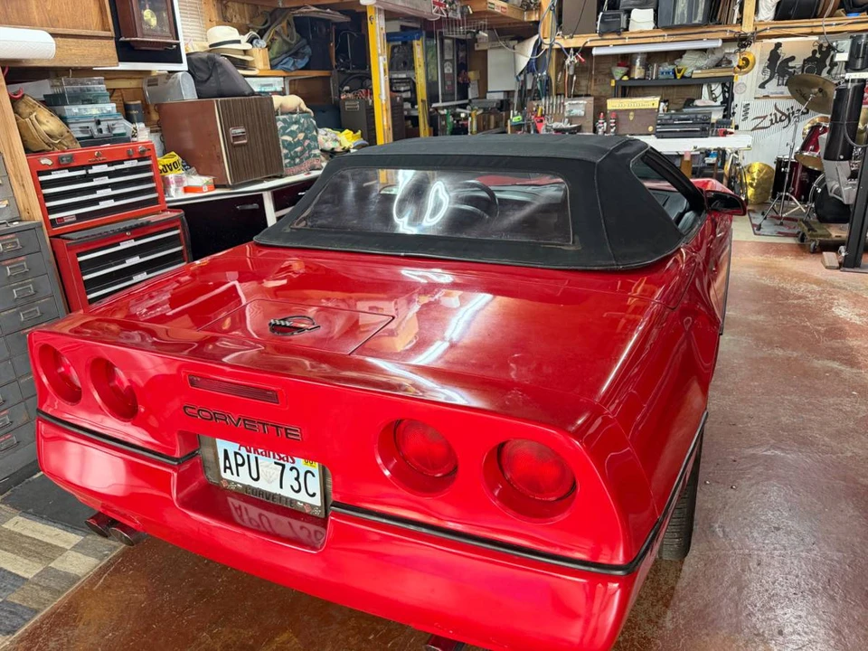 1990 Chevrolet Corvette C4 - Image 10 of 20