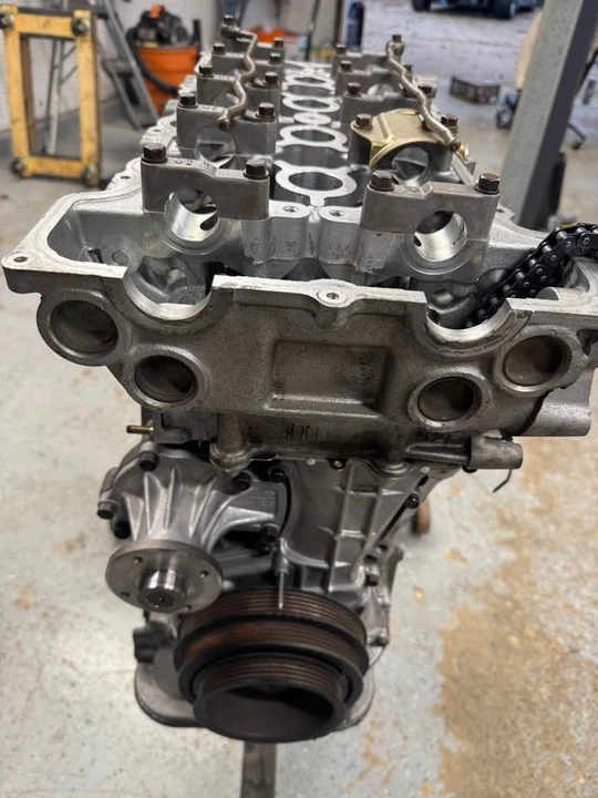 Parts & Memorabilia Engines - Image 2 of 5