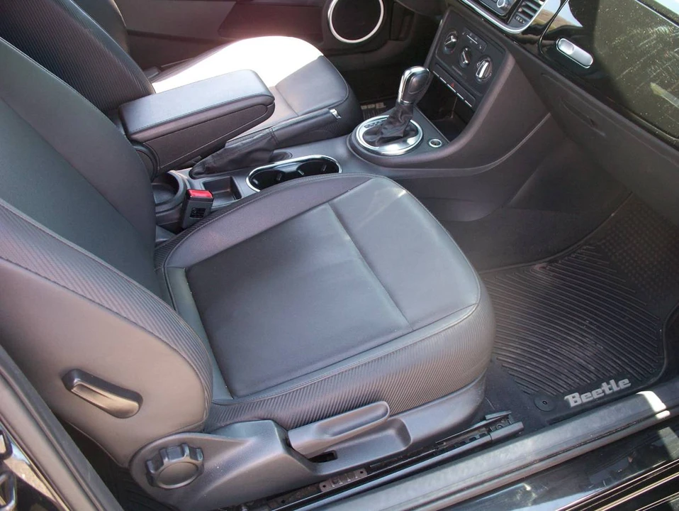 2014 Volkswagen A5 Beetle - Image 8 of 8
