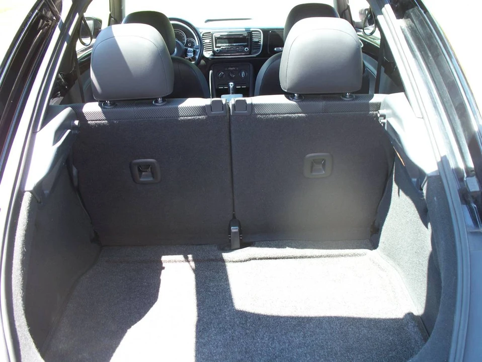 2014 Volkswagen A5 Beetle - Image 7 of 8