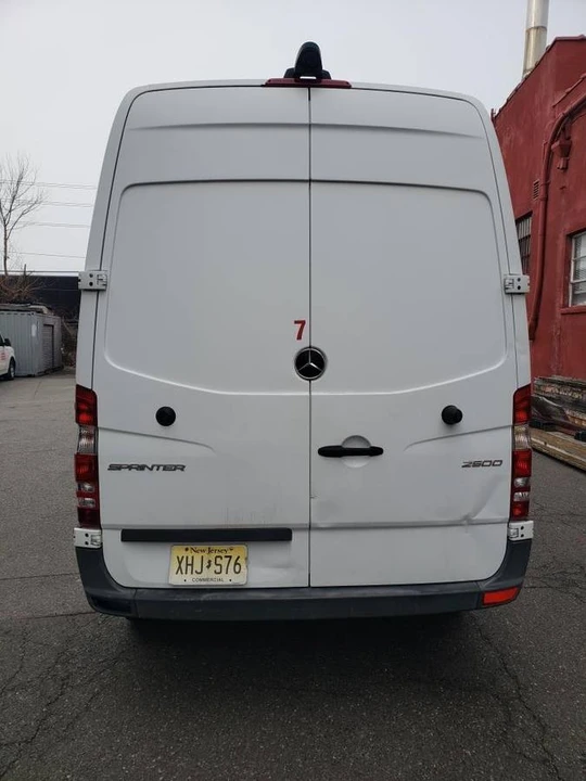 2017 Mercedes-Benz NCV3 Sprinter - Image 2 of 8