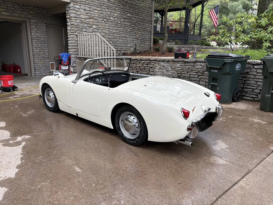 1959 Austin-Healey Sprite Mark I - Image 2 of 11