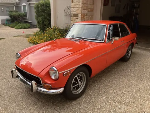 1972 MG B GT
