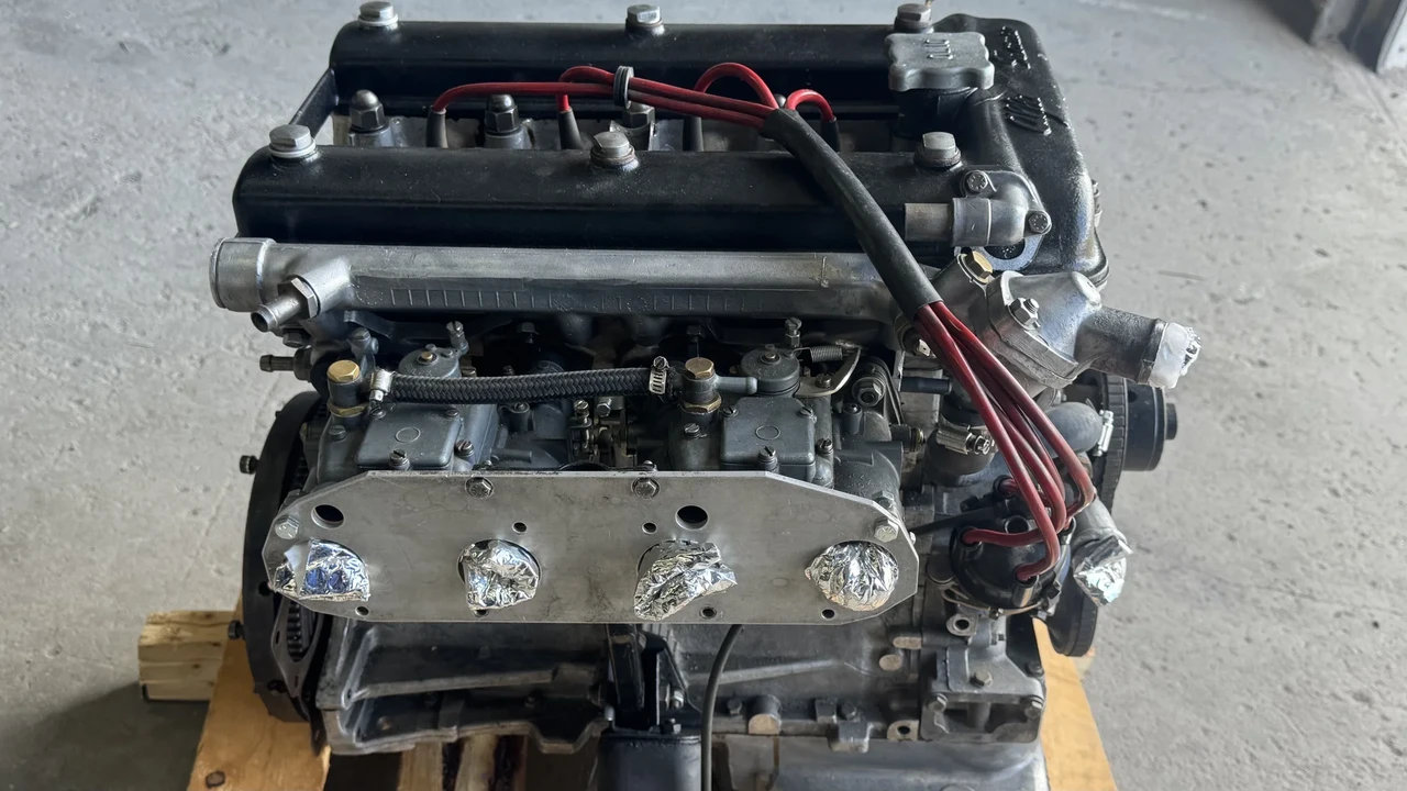 Alfa Romeo - Image 13 of 31