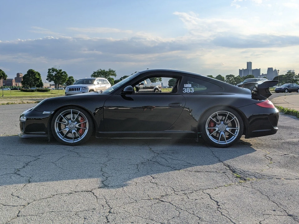 2011 Porsche 997 GT3 - Image 9 of 15