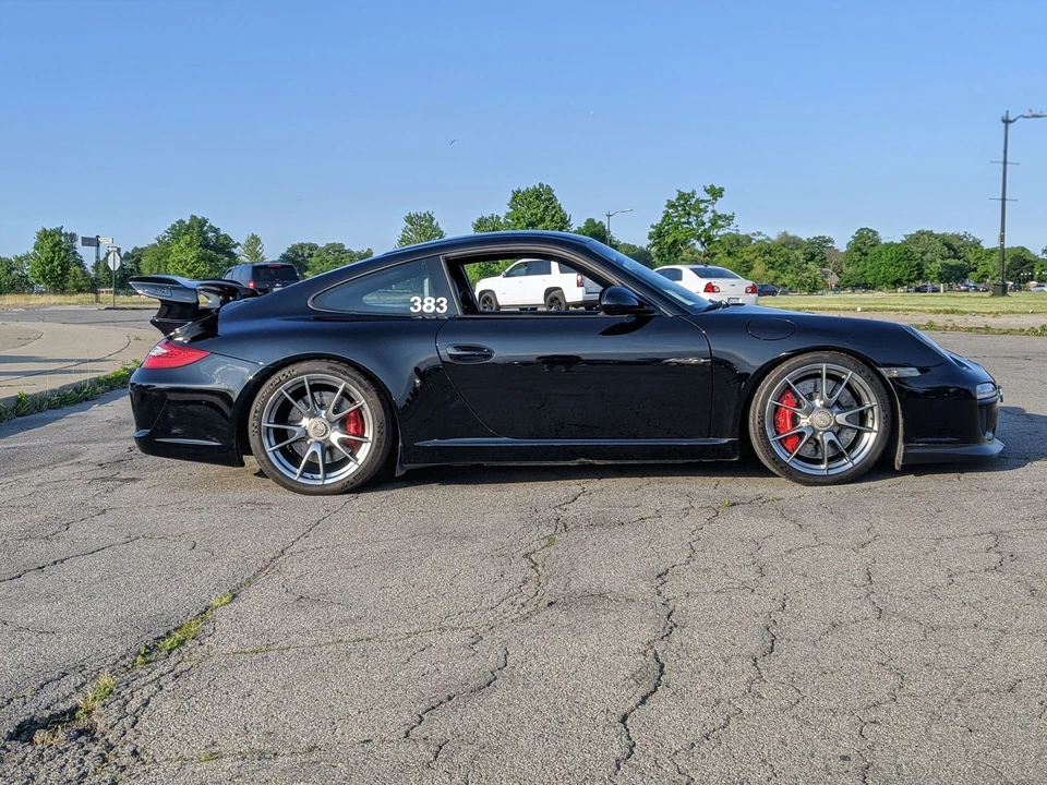 2011 Porsche 997 GT3 - Image 10 of 15