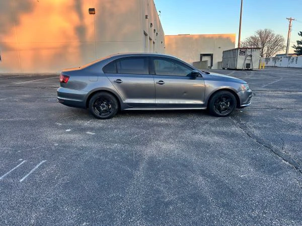 2016 Volkswagen A6 Jetta - Image 4 of 14