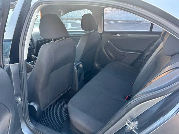 2016 Volkswagen A6 Jetta - Image 6 of 14
