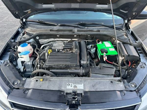 2016 Volkswagen A6 Jetta - Image 10 of 14