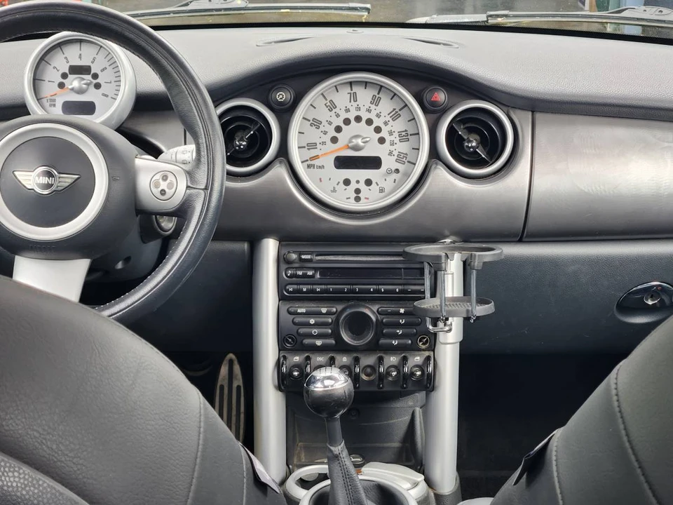2005 Mini Mini Cooper S 1st Gen - Image 4 of 5