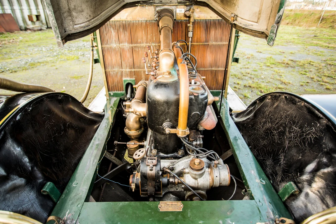 Renault - Image 26 of 31