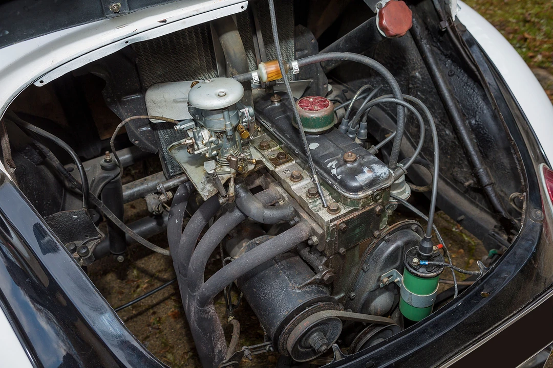 Renault 4CV - Image 17 of 31