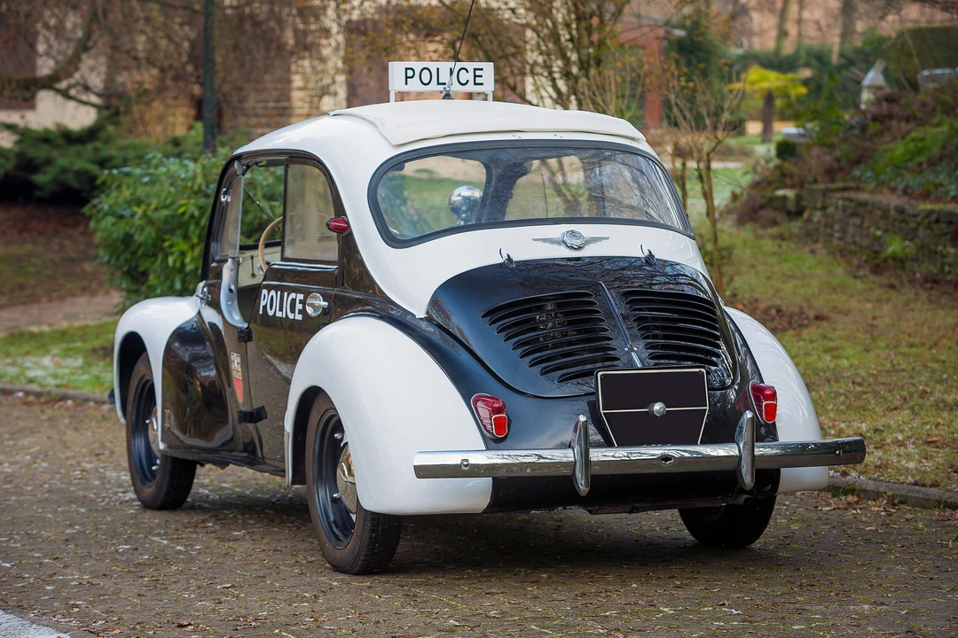 Renault 4CV - Image 5 of 31