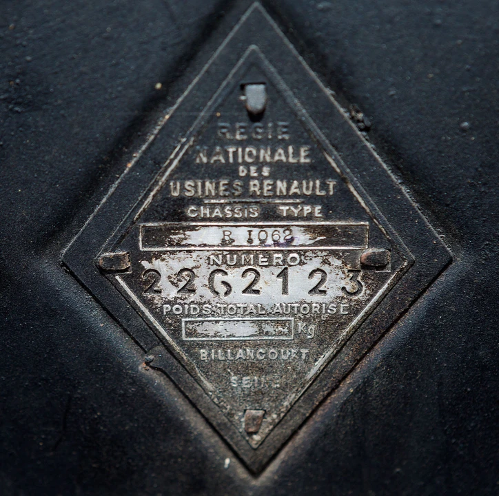 Renault 4CV - Image 19 of 31