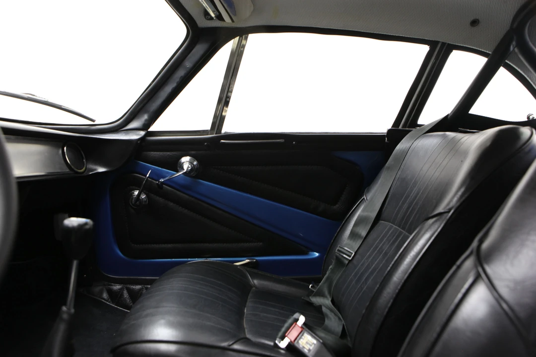 Renault - Image 10 of 15