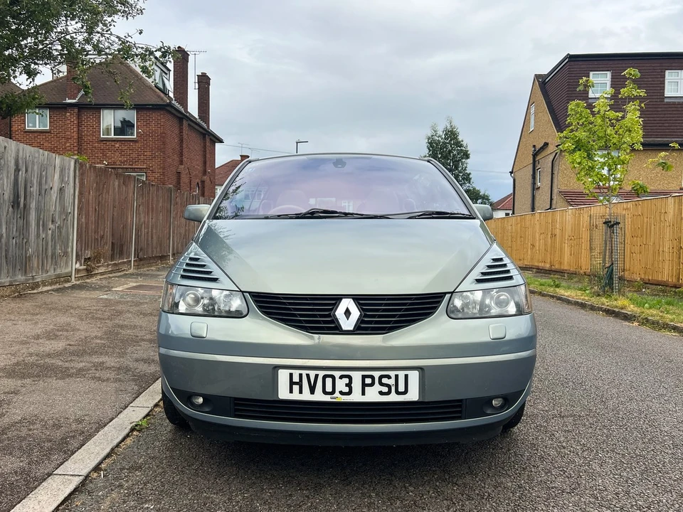 2003 Renault - Image 26 of 30