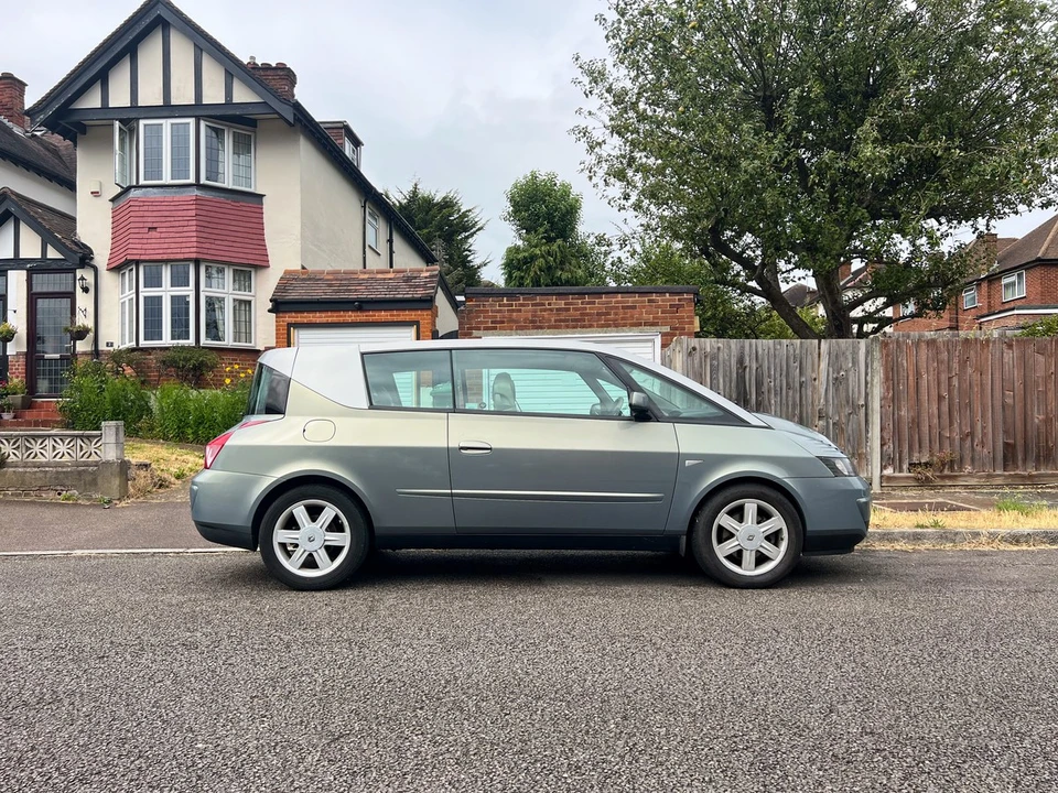 2003 Renault - Image 23 of 30