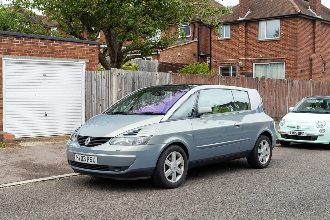 2003 Renault - Image 10 of 30