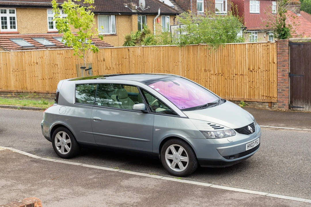 2003 Renault - Image 6 of 30