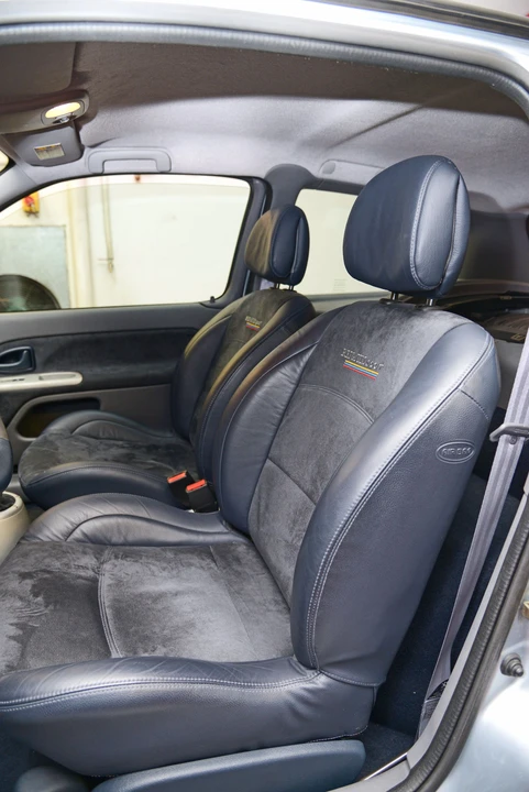 Renault Clio 2nd Gen - Image 8 of 26