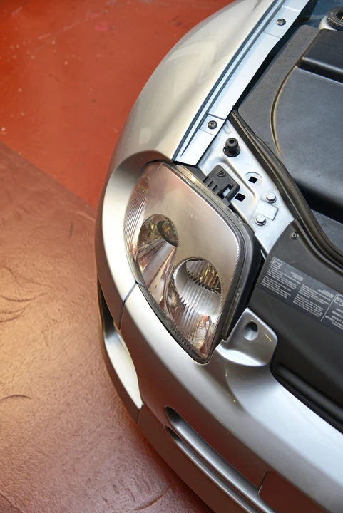 Renault Clio 2nd Gen - Image 15 of 26