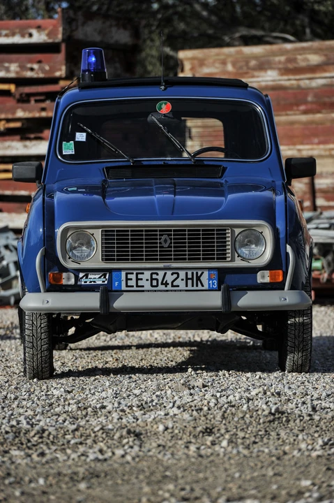 Renault 4 - Image 5 of 29