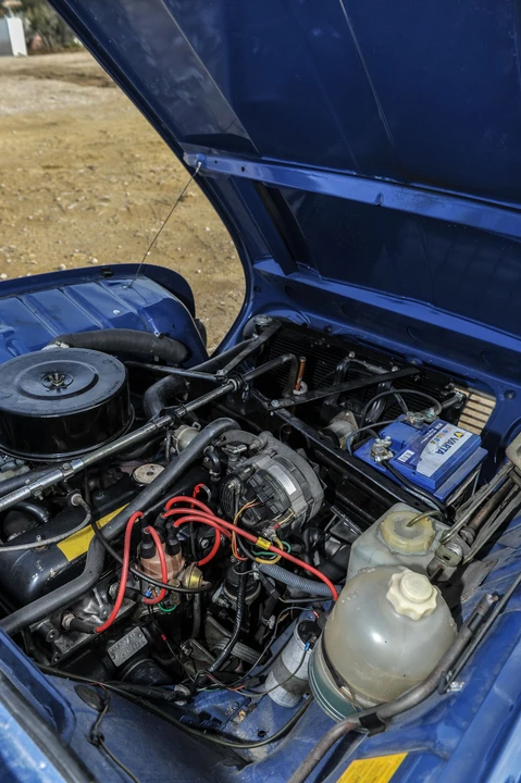 Renault 4 - Image 23 of 29