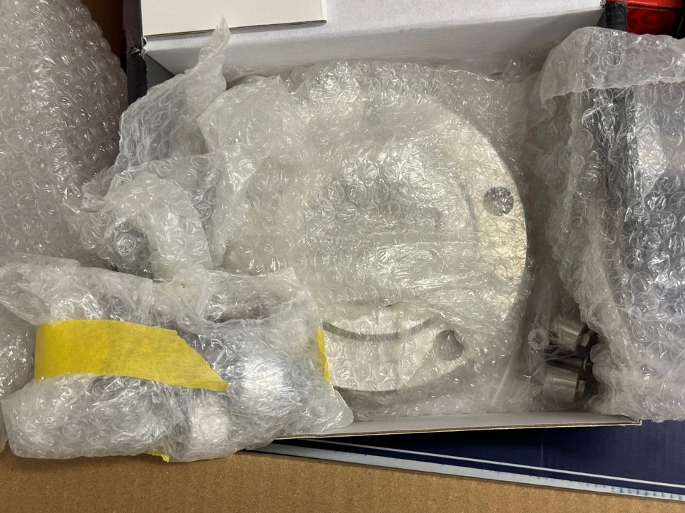 1997 Parts & Memorabilia Mechanical Components - Image 2 of 4
