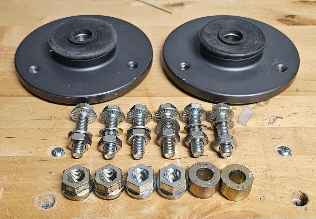 2001 Parts & Memorabilia Mechanical Components - Image 2 of 6