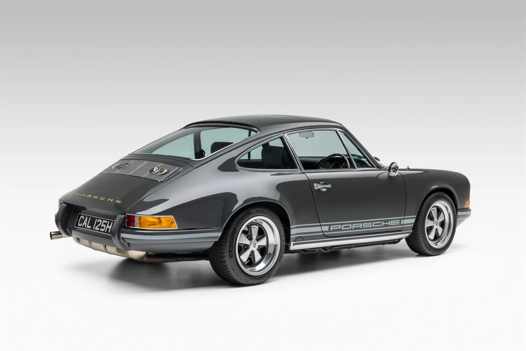 1989 Porsche 911 Carrera 3.2 - Image 13 of 31