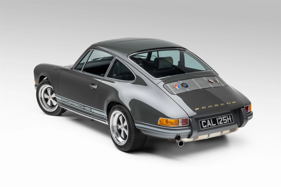 1989 Porsche 911 Carrera 3.2 - Image 9 of 31