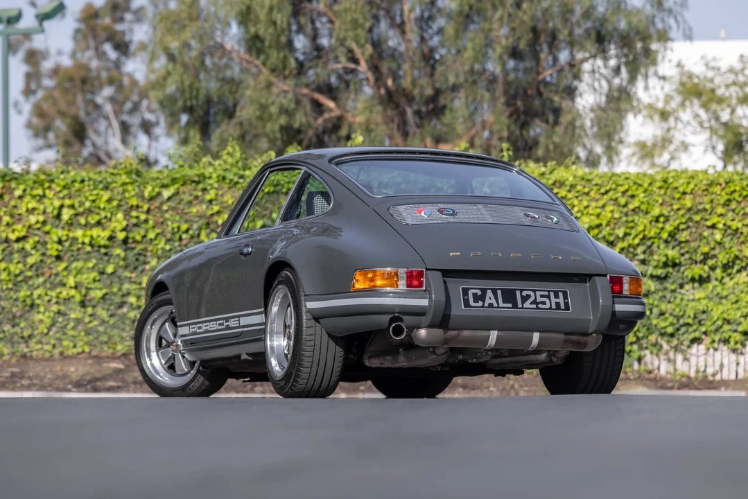 1989 Porsche 911 Carrera 3.2 - Image 25 of 31