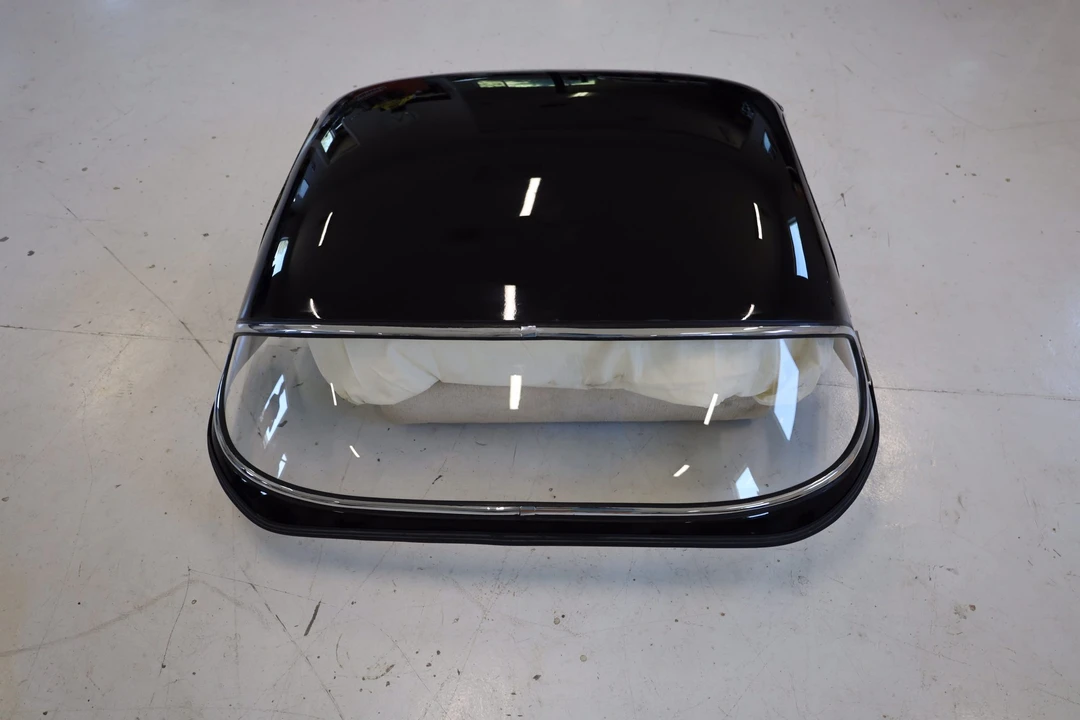 Parts & Memorabilia Bodywork - Image 4 of 15