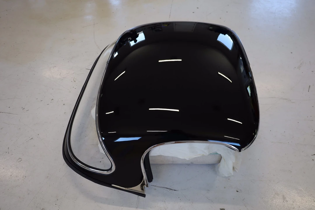 Parts & Memorabilia Bodywork - Image 3 of 15